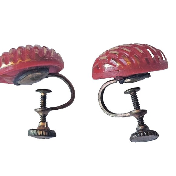 Vintage Red Gold Bakelite hard plastics Screw back stud Earrings 60s - Picture 3 of 6